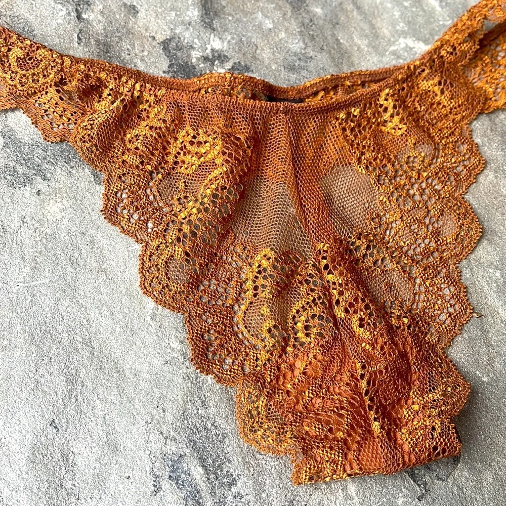 New🌟So Fine Lace Thong-Fox